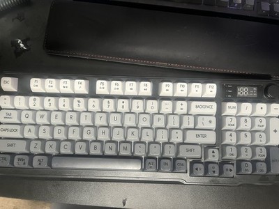 FREEWOLF M96 Wireless Gaming Keyboard Smart Screen Bluetooth 2.4G Multi-Device