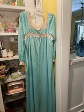 gossard artemis Green Night Gown And Robe 1X