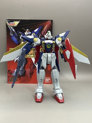 Gundam W Series HG# 1 Wing Gundam 1/100 Scale Plastic Model Bandai