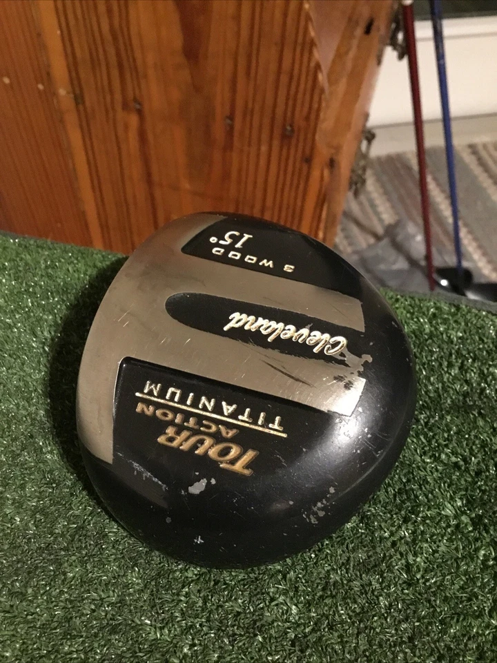 Cleveland Tour Action Titanium 15* 3 Wood Regular Ultralite Grafalloy Graphite - Image 2 of 4
