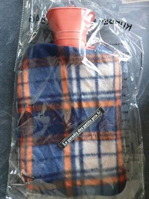 bouillotte en caoutchouc avec couverture, Bouillotte 2 litres env ,27 cm x 16 cm