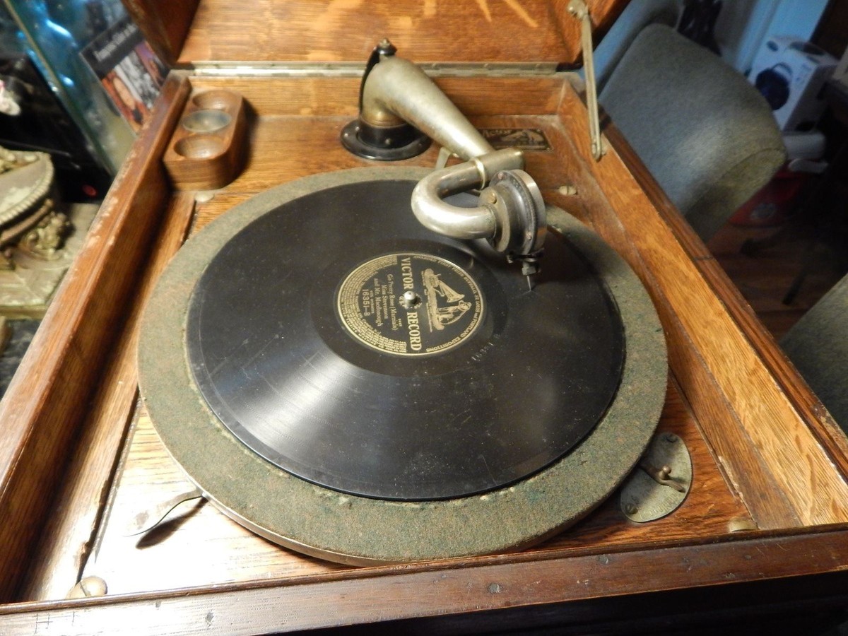 値下げVictor Talking Machine Co. スタイル78 蓄音機 s-l1200.jpg