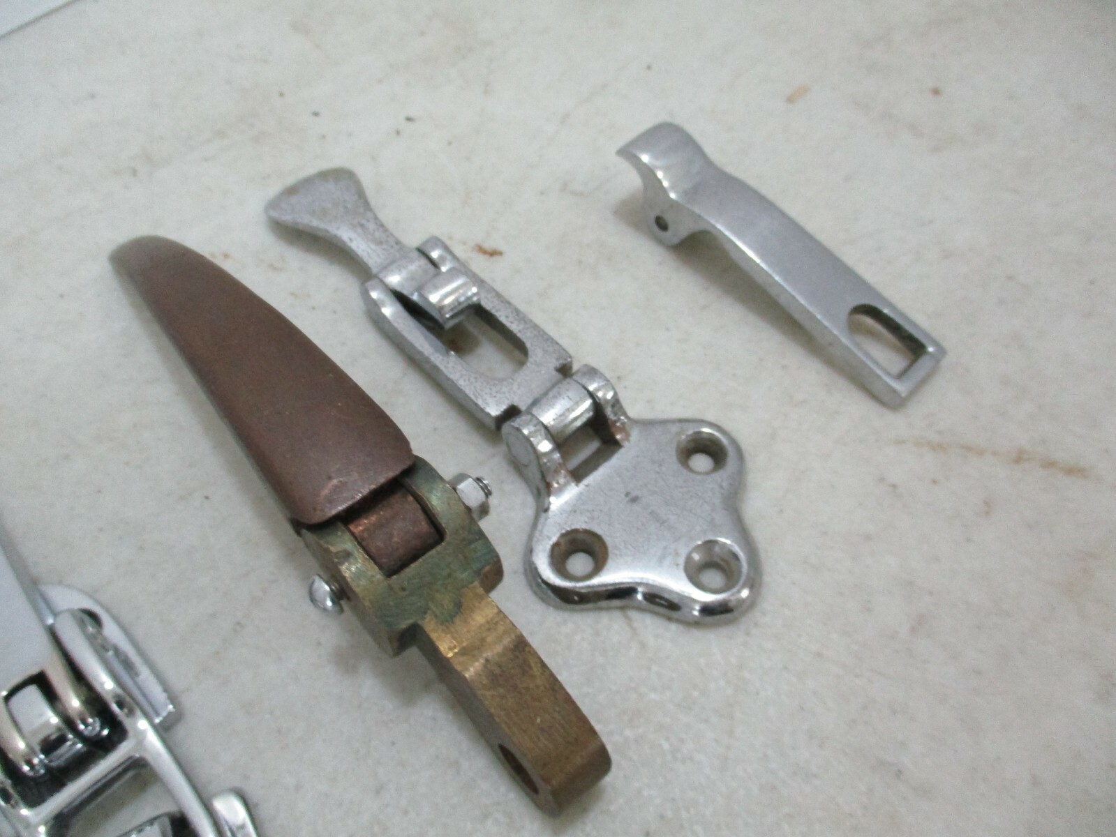 Trunk latches Rolls-Royce  PIII, 20/25 Wraith and Bentley 