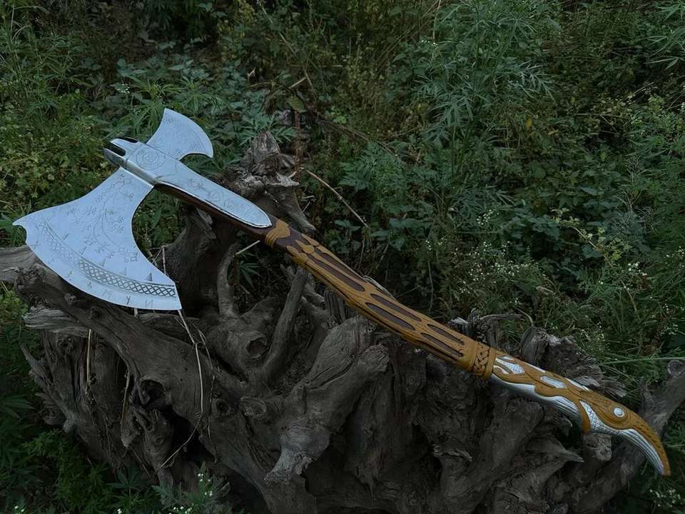 Hermosa hacha forjada vikinga hecha a mano personalizada Foto 2 de 4