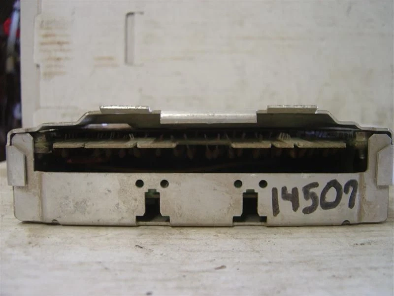 Módulo de control electrónico Motor Computer ECM 1226519 compatible con 84-87 CUTLASS 14506 Foto 2 de 3