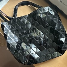 Bao Bao ISSEY MIYAKE Black Geometric Tote Zip Closure Inner Pockets Designer