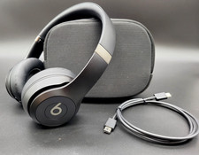Beats Solo 4 On-Ear Wireless Bluetooth Headphones Lightweight Apple  Android