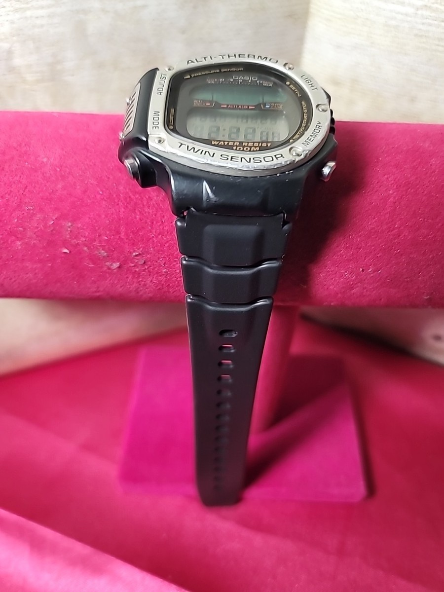 Casio ALT-6100-1V (950) Twin Sensor RARE JAPAN Men's Watch NEW