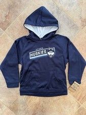 Boys Navy UConn Huskies Hooded Sweatshirt Size Small 6/7 NWT