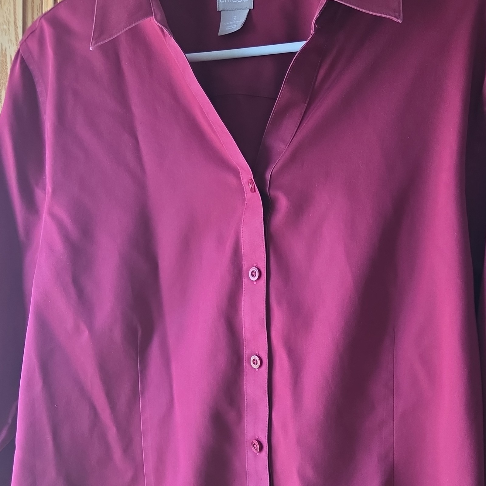 Chico’s Non-Iron Burgundy Solid Collared Long Sleeve Button-Up Shirt Size 3