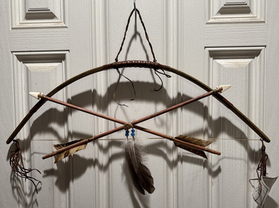 Native American Bow And Arrow Set 26'' long w/2 Arrows Feathers beads leather