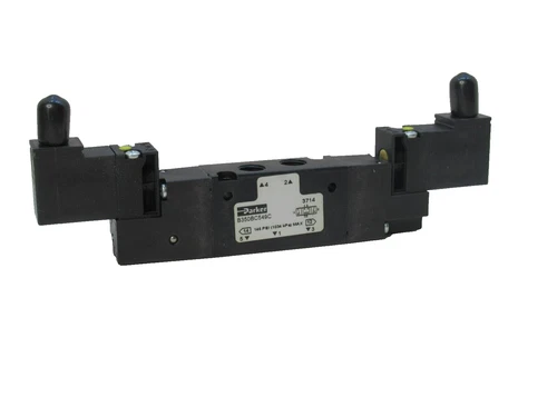 (NEW) PARKER B350BC549C 145psi Double Solenoid Valve 4-Way 3 Pos. With 24V Coil