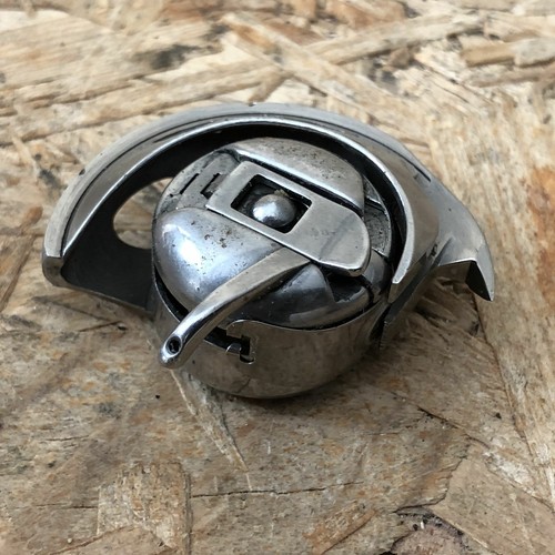 Spulen Für Die Nähmaschine - Canettes Pour Machin Produktbild-Vorschau 10