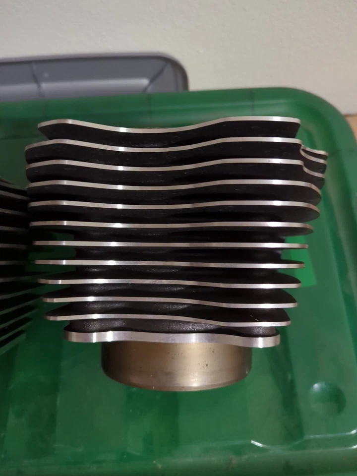 Harley Davidson CVO M8 117 cilindros y pistones  Foto 4 de 4