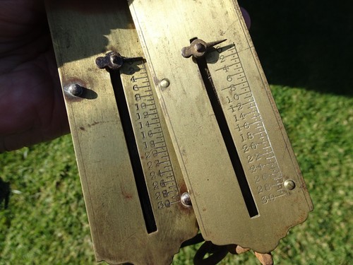 2 VINTAGE SALTER 30LB POCKET SCALES - Picture 3 of 4