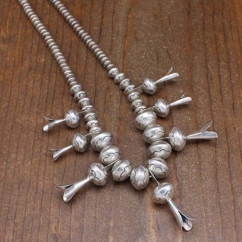 Beautiful Handmade Sterling Silver Bead Necklace with Squash Blossoms - Picture 3 of 5