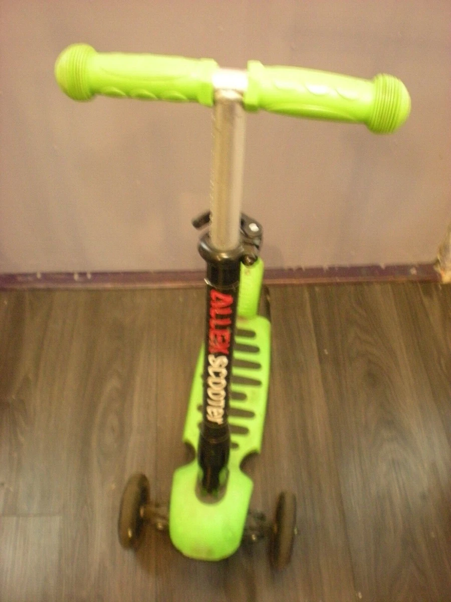 Allek kick scooter deals
