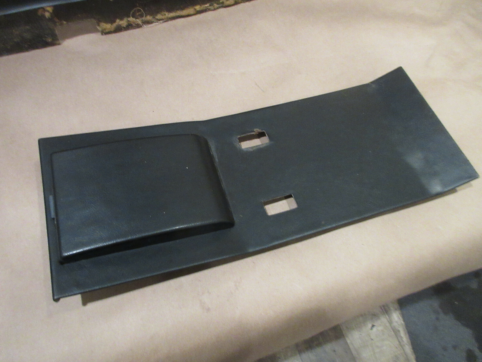 Ferrari Mondial T - Rear Console Plate With Cassette Box & Lid  P/N 62682700