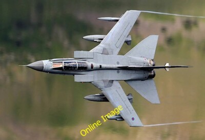 Photo 6x4 A low flying Tornado GR4 over St Maryu00e2u0080u0099s Loch B c2014