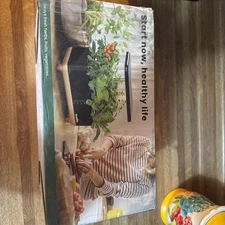 RainPoint  Indoor Hydroponic Garden Kit with 13 pods. New in box, Black