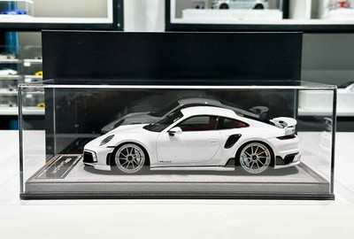 Porsche 911 Turbo S TechArt (Gloss White) [Davis & Giovanni] 1/18