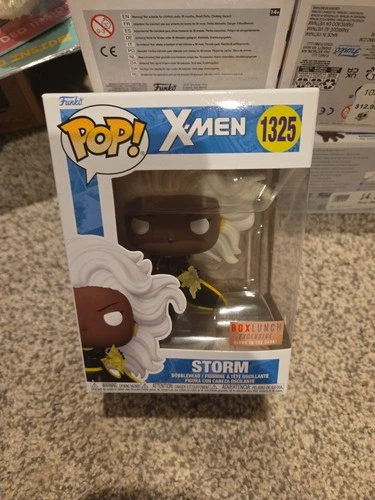 Funko Pop X-men Marvel  Storm  Box Lunch (Exclusive) #1325 GITD