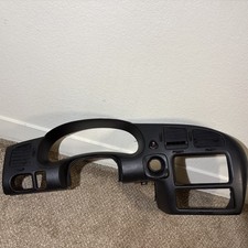 2000-2005 Chevy Monte Carlo Dash Board Bezel Black Surround Trim Oem J231