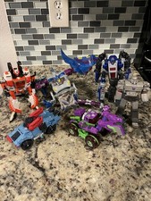 Hasbro Transformers Modern/Vintage Missing pi...