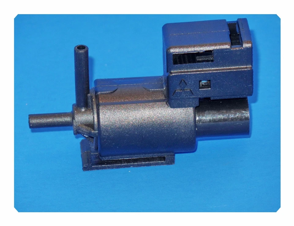 Válvula de control de vacío (solenoide de control de recirculación de gases de escape VCV se adapta a: Mazda Foto 4 de 4