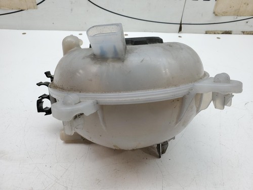 VW PASSAT GT TSI DSG B8 15-21 COOLANT EXPANSION TANK RESERVOUIR BOTTLE - Picture 2 of 8