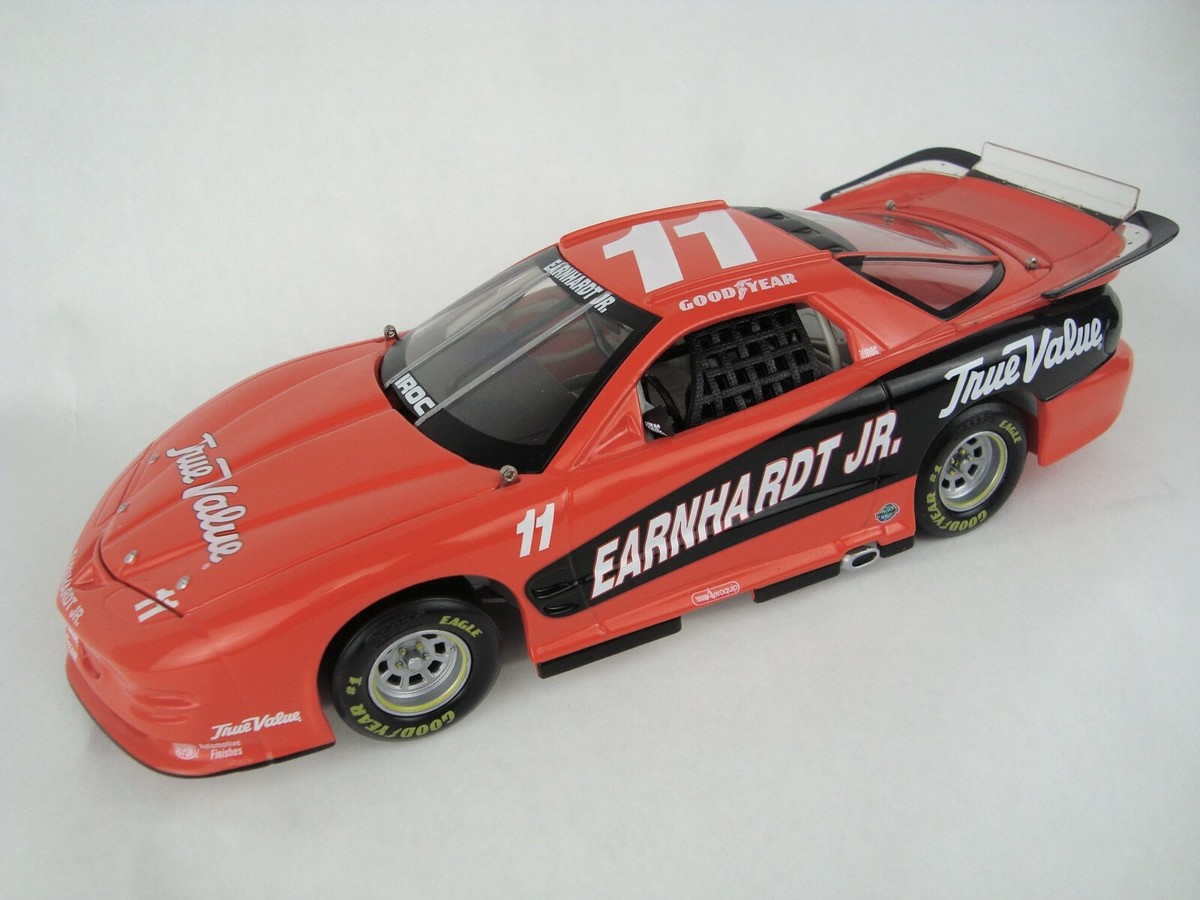 アクション/ナスカー IROC FireBirdファイヤーバード 1/24 絶版 Action 1/24 Nascar Pontiac IROC Firebird Diecast Model, Out