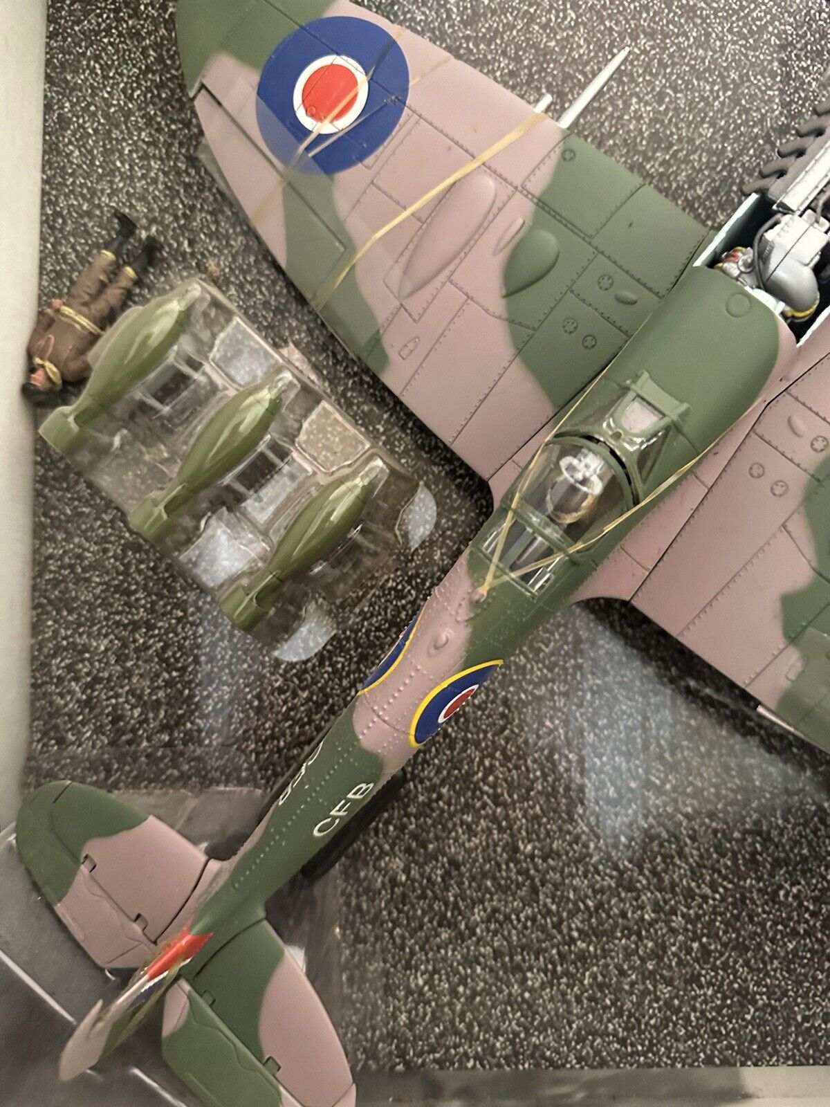 Picture 3 of 6