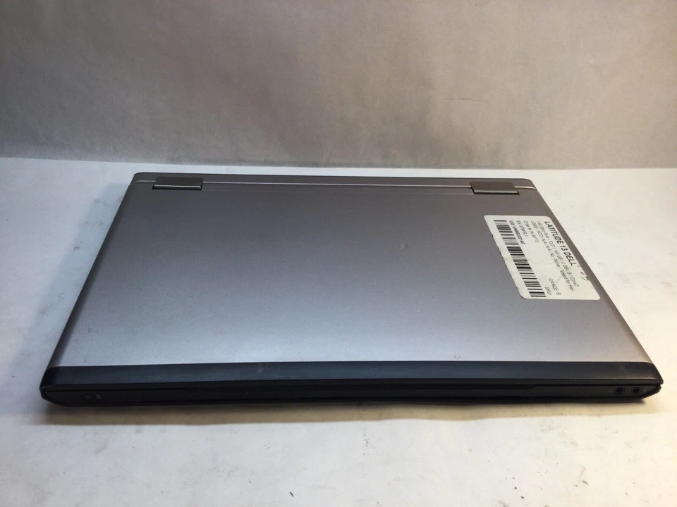 Dell Latitude 13 13" Laptop Intel Core 2 Solo U3500 -BOOTS TO BIOS - MZ - Image 2 of 4