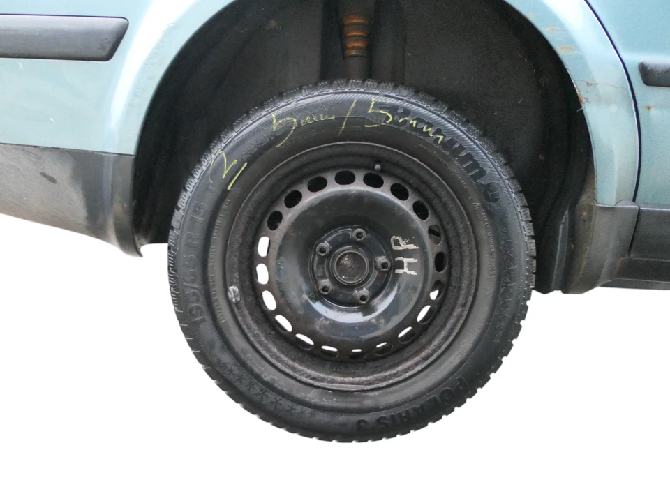 1x A4 B5 A6 4B Passat 3BG Felgen Reifen Winterreifen M+S 195/65 R15 91T 7-8mm VR - Bild 3 von 4