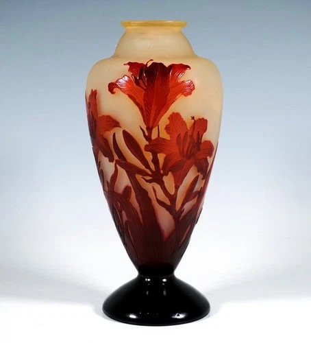 Galle Nancy France Vase Cameo Lys Lilies Lys Lily Decor UM1900