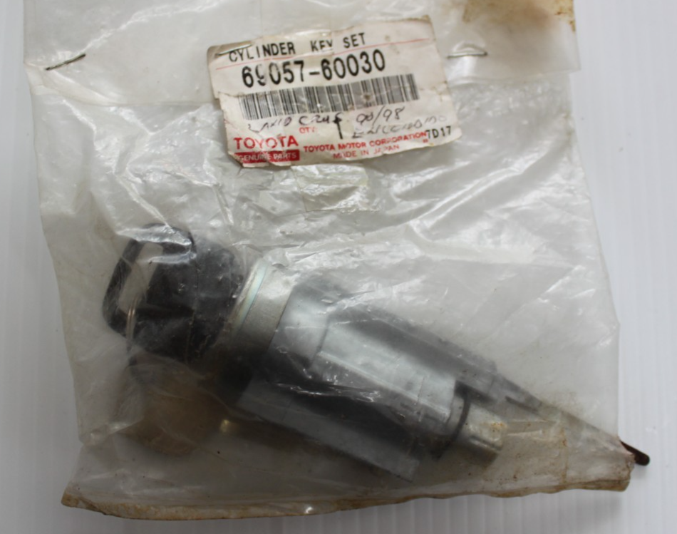 GENUINE TOYOTA Land Cruiser 1991-1998 Ignition Switch Cylinder & Key#69057-60030