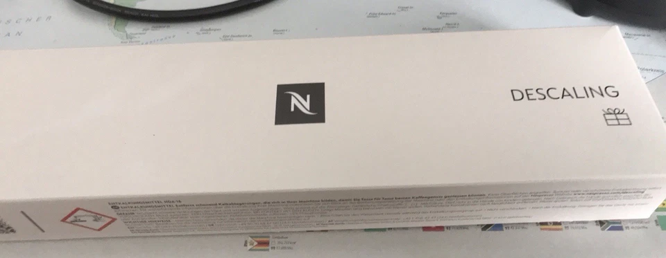 Nespresso Kaffeemaschine für große Kaffeekapseln mit Entkalker - Bild 3 von 3