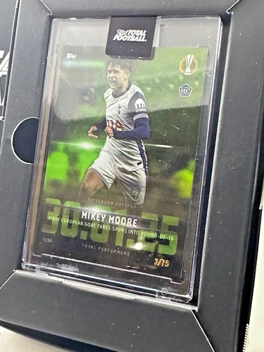 2024-25 Topps Total Football Green /75 Mikey Moore #1296 Rookie RC TOTTENHAM FC