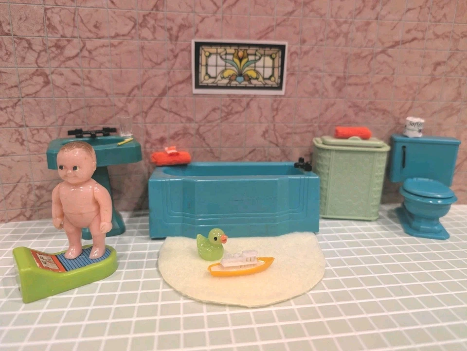 Juego de baño turquesa Renwal + muebles vintage para casa de muñecas 1:16 color raro Foto 4 de 4