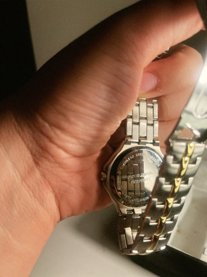 Reloj para mujer Pierre Cardin diamante PCD4031TC dos tonos cuarzo talla 7 con CAJA Foto 3 de 4