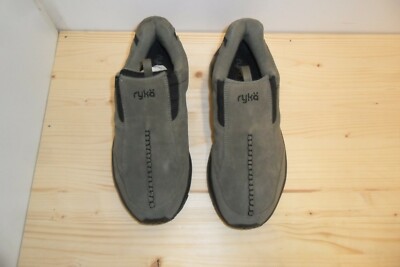 chacos hiking boots