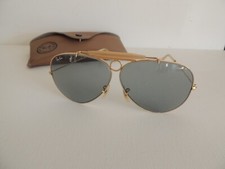 VINTAGE BAUSCH  LOMB USA RAY BAN SHOOTING/AVIATOR SUNGLASSES W/ CASE