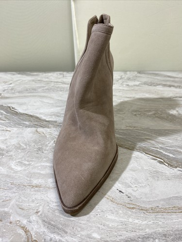 Botines Vince Camuto Talla 8.5 Cuero Pentila Taupe Punta Cierre Cremallera - Imagen 6 de 12