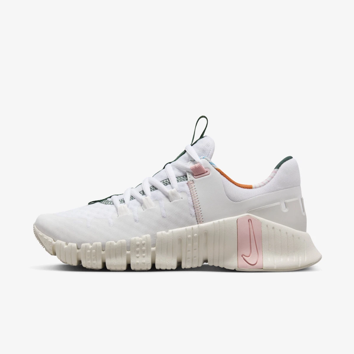 Nike metcon white best sale pink