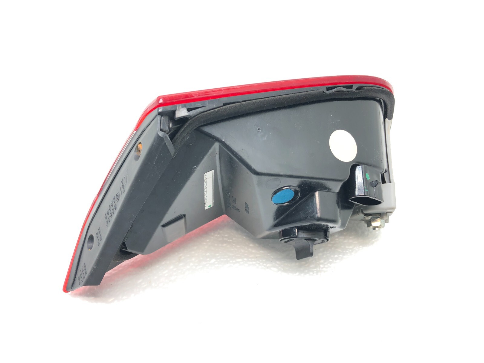 2014-2020 MASERATI GHIBLI S Q4 LEFT DRIVER REAR INNER TAIL LIGHT OEM.