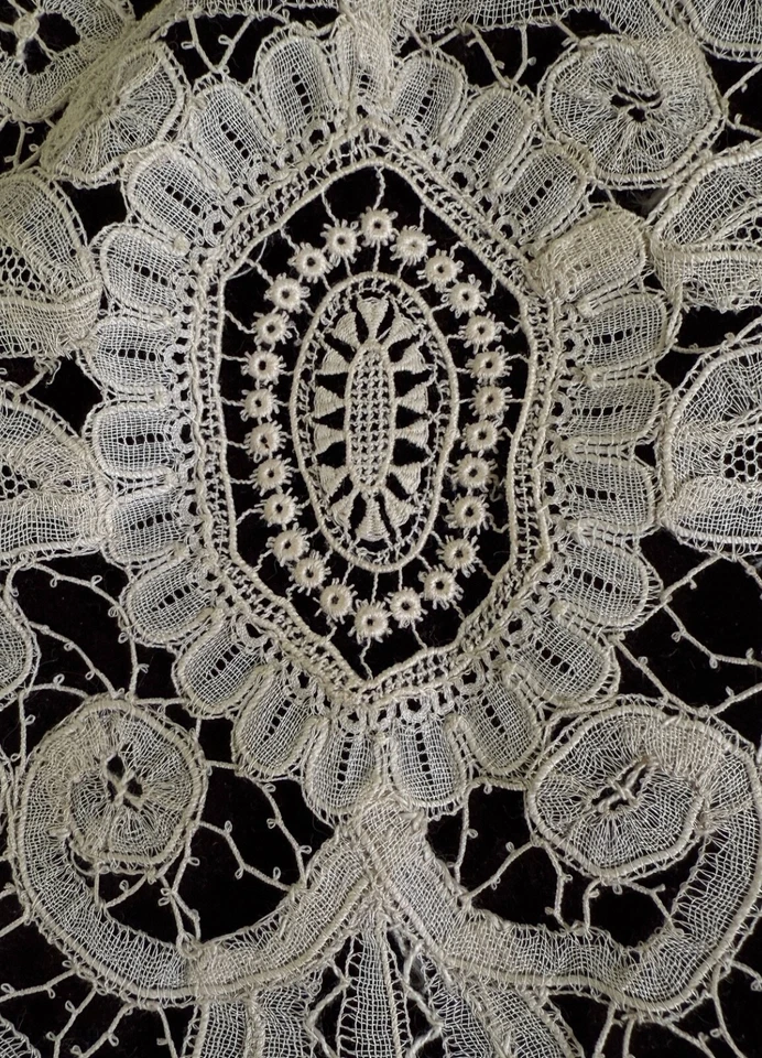 Antiguo cuello chal de encaje princesa hecho a mano ZZ309 Foto 3 de 4