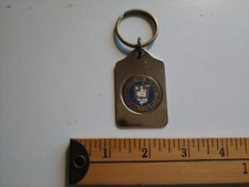  1 RARE 70S UNIVERSITY OF NOTRE DAME NCAA FIGHTING IRISH KEYCHAIN KING RING 