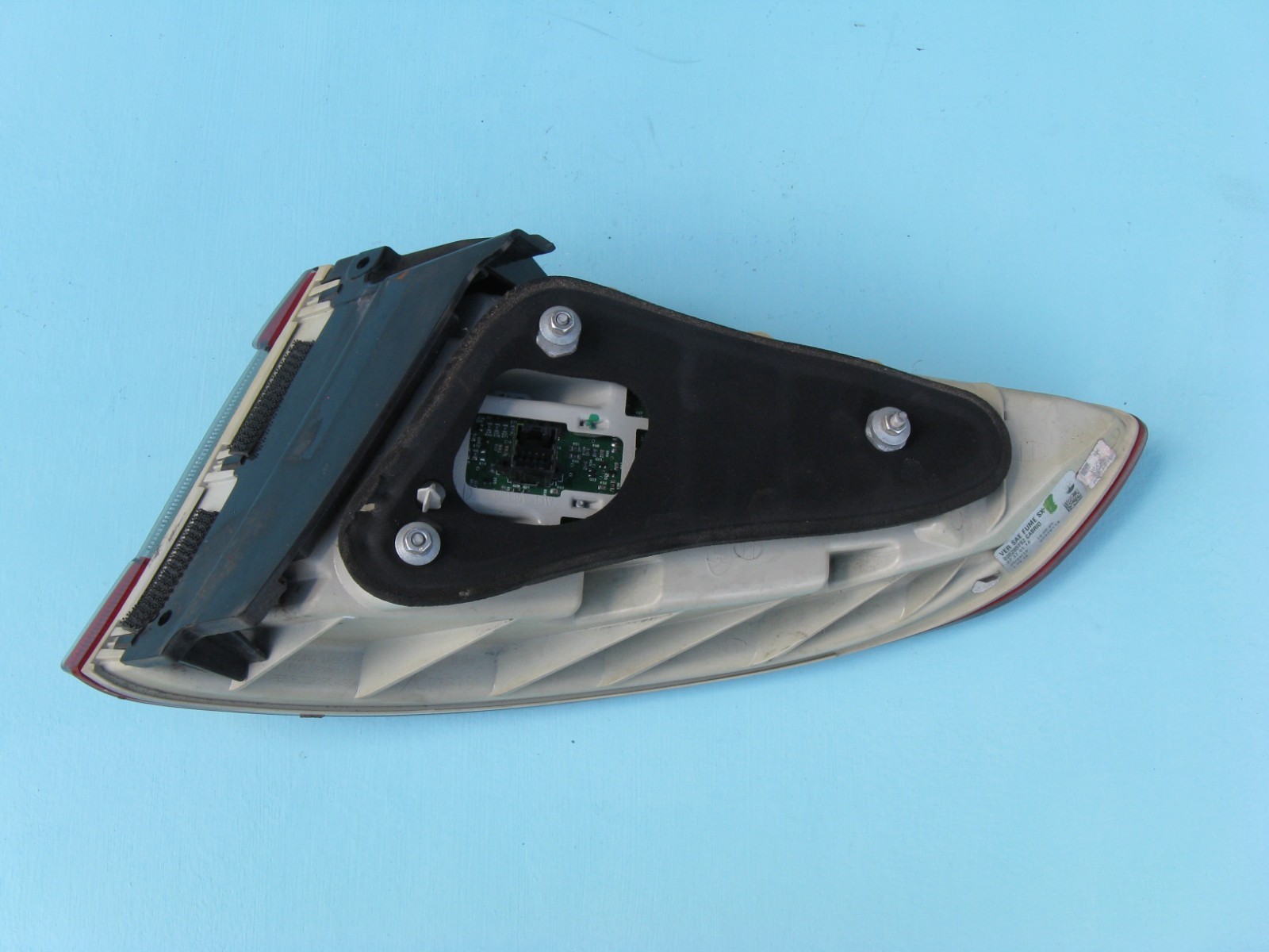 13-19 MASERATI GRANTURISMO CONVERTIBLE LEFT DRIVER SIDE TAIL LIGHT LAMP USED LH