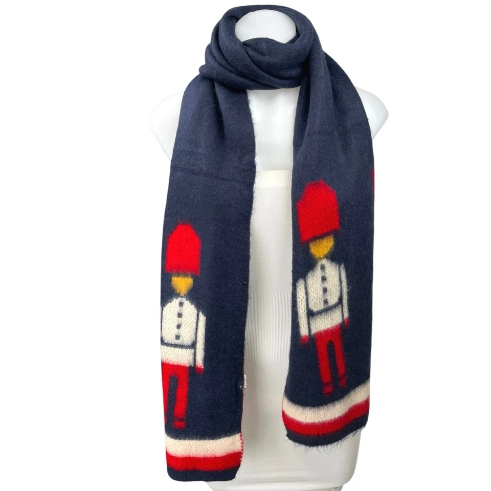 Cascanueces Navidad Vacaciones Soldado Azul Rojo Peso Pesado 100% Acrílico Bufanda Foto 3 de 4
