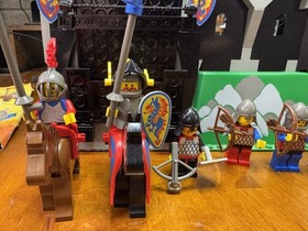 LEGO 6086 Black Knight's Castle with instructions, 99.9% complete! RARE